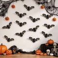 3D-Fledermäuse 12er-Set - Halloween Wanddeko mit Klebepunkten