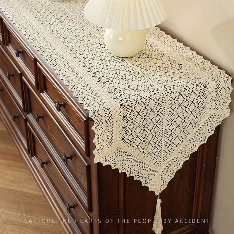 Tischläufer Häkelspitze 42 x 150 cm - Vintage Deko für Sideboard & Tisch